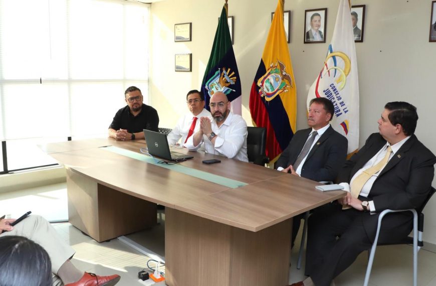 El presidente del Consejo de la Judicatura anunció que se fortalecerá la seguridad de las unidades judiciales de Santa Elena