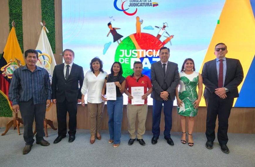 Sembradores de Paz: Judicatura reconoce labor de jueces de paz en Santa Elena