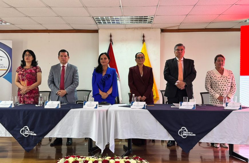 Consejo de la Judicatura de Imbabura recibe vehículo para fortalecer la Oficina de Citaciones en Ibarra