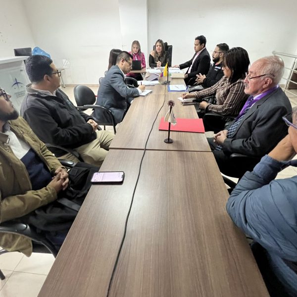 Segunda Mesa de Justicia y Género de Cotopaxi da seguimiento a compromisos y fortalece la coordinación contra la violencia