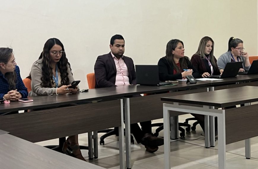 Mesa Provincial de Justicia y Género fortalece la coordinación institucional para la atención de casos de violencia en Cotopaxi