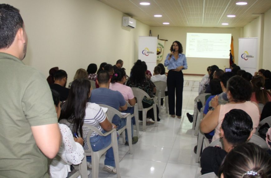 Judicatura de Manabí, Fiscalía y Ministerio de Educación analizaron la actuación de consejeros estudiantiles de 26 unidades educativas frente a casos de violencia