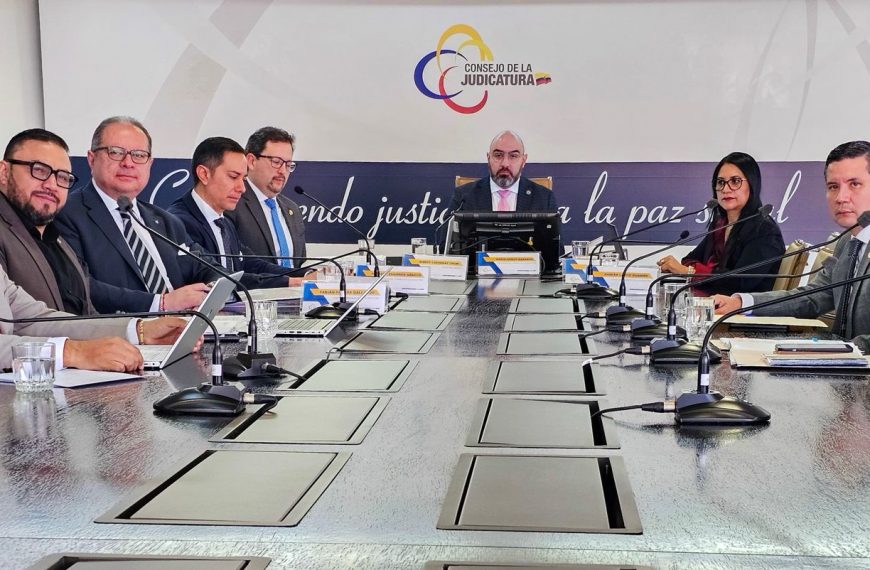 Exdirectora provincial del Consejo de la Judicatura señalada en el caso Purga enfrenta nueve sanciones administrativas