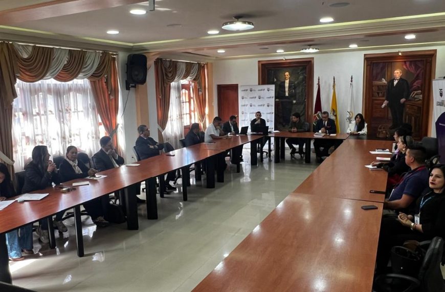 Mesas de Justicia y Género, y de Niñez y Adolescencia en Bolívar articulan acciones para proteger a grupos prioritarios