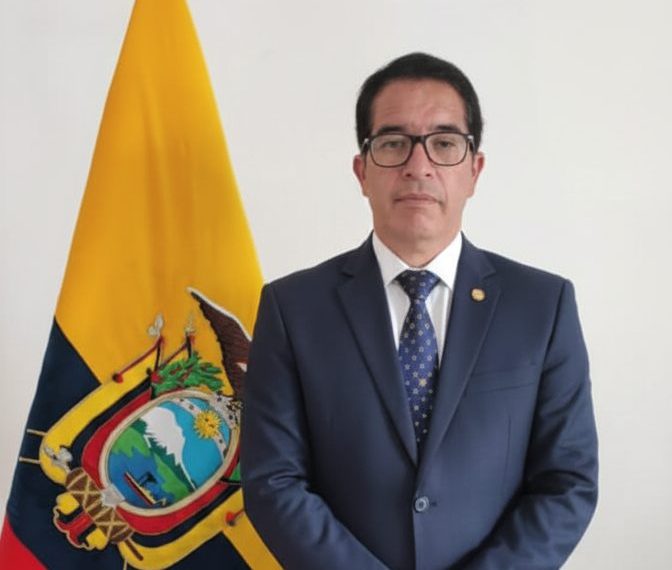 Richard Mora es elegido presidente de la Corte de Justicia del Carchi