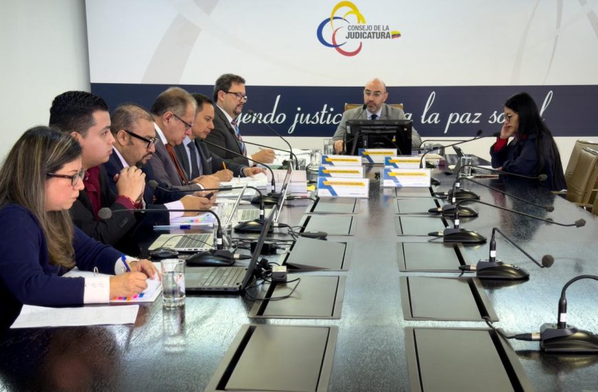 Cuatro ex directores provinciales del Consejo de la Judicatura fueron sancionados por atribuirse funciones exclusivas del Pleno