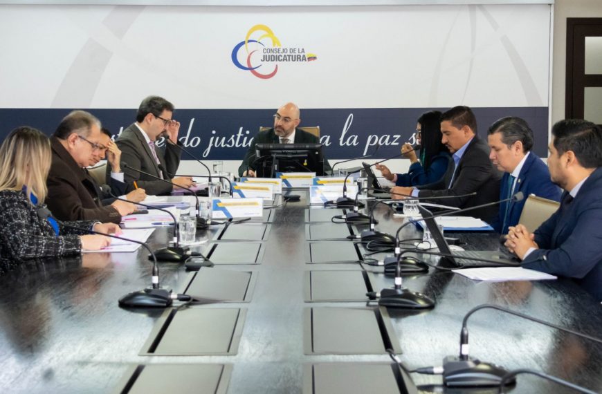 20 expedientes disciplinarios de Loja y Los Ríos registran irregularidades en su tramitación y resolución