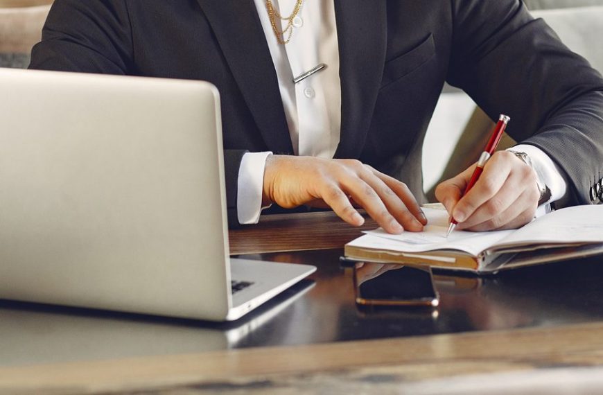 Más de 1.400 profesionales del Derecho se capacitaron en Pichincha durante el 2025