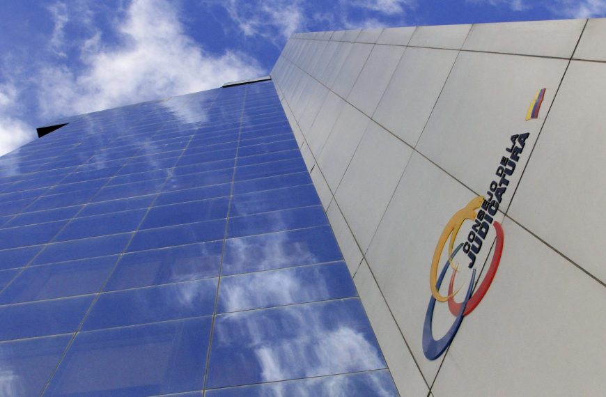 Presidente del Consejo de la Judicatura presenta renuncia irrevocable al cargo