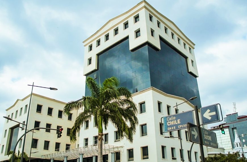 Consejo de la Judicatura adjudica contrato para el mejoramiento del desempeño estructural del Palacio de Justicia de Portoviejo