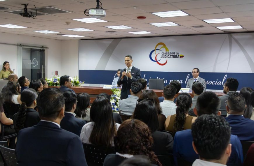 738 estudiantes de Derecho inician el xxv Ciclo de Prácticas Preprofesionales