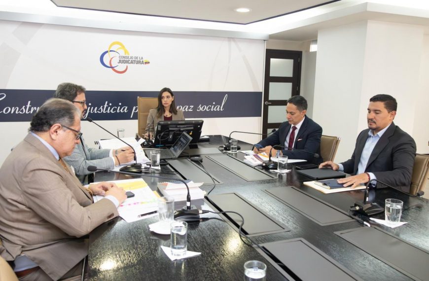 Seis servidores y exservidores enfrentarán sumarios disciplinarios por prescripción de procesos administrativos
