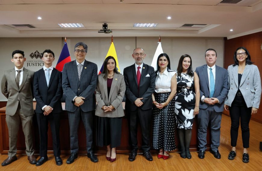 Mercedes Caicedo Aldaz asumió la presidencia del Colegio Internacional de Estudios Jurídicos Capítulo Ecuador