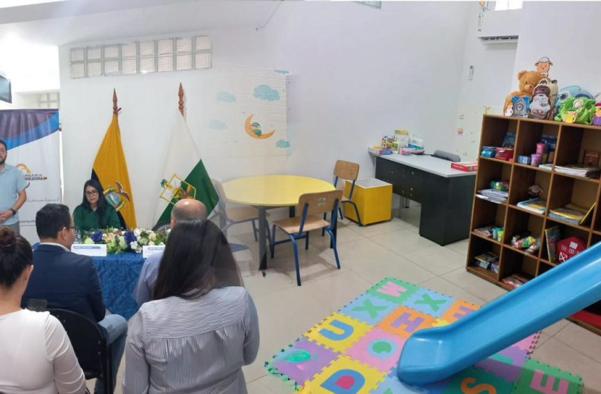 Ciudadanos podrán realizar sus trámites judiciales en Quinindé mientras sus hijos reciben cuidado especializado