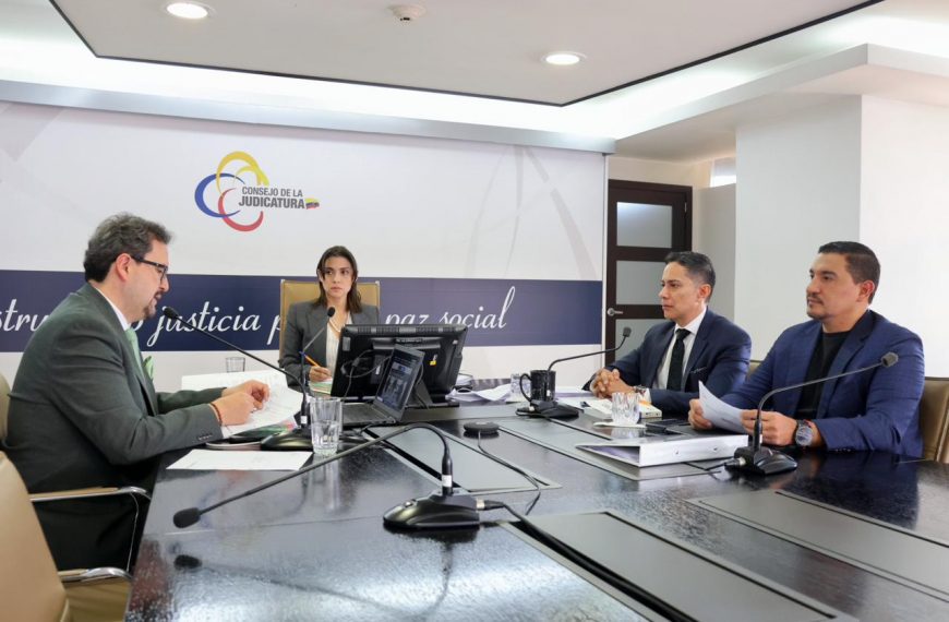 Presidenta Mercedes Caicedo advierte sanciones a servidores que archiven procesos administrativos sin justificación