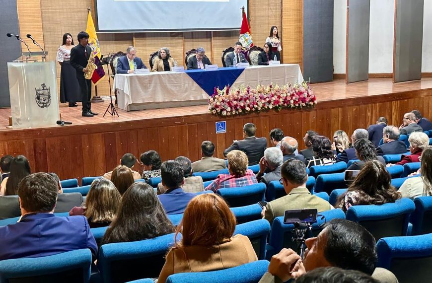 La Corte Provincial de Justicia de Chimborazo conmemoró 165 años de vida institucional con un llamado a la unidad y la transformación